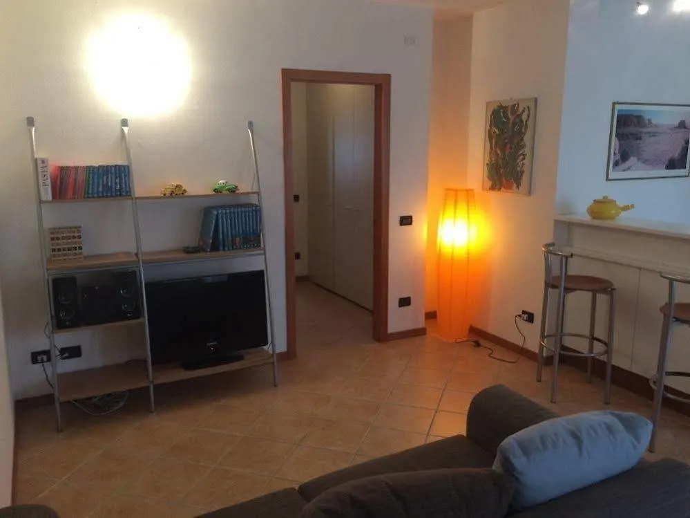 Dimora Puglie Apartment Verona 0*,  Italy